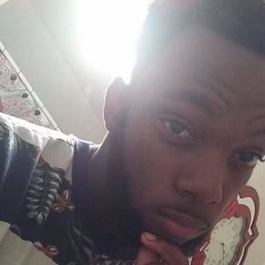 Meet your Posher, Lorenzo